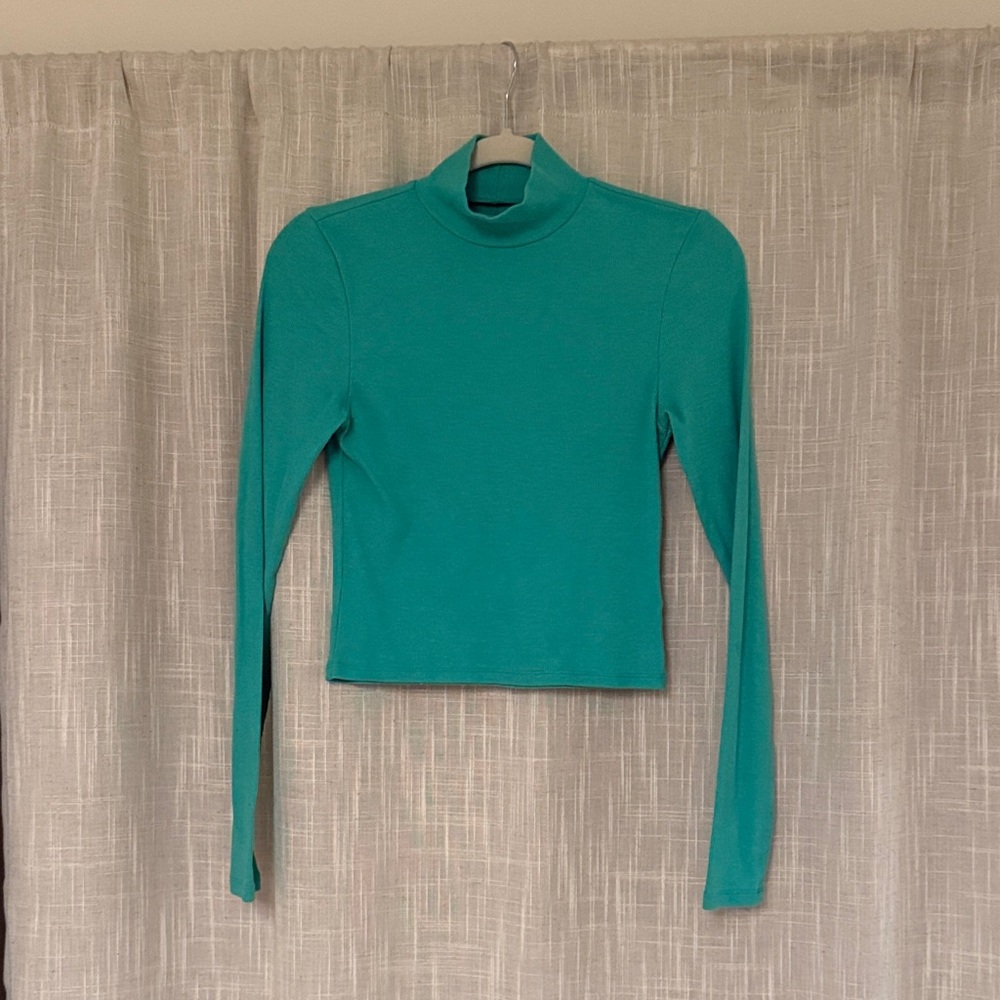 American Eagle Cropped Ribbed Top 💚